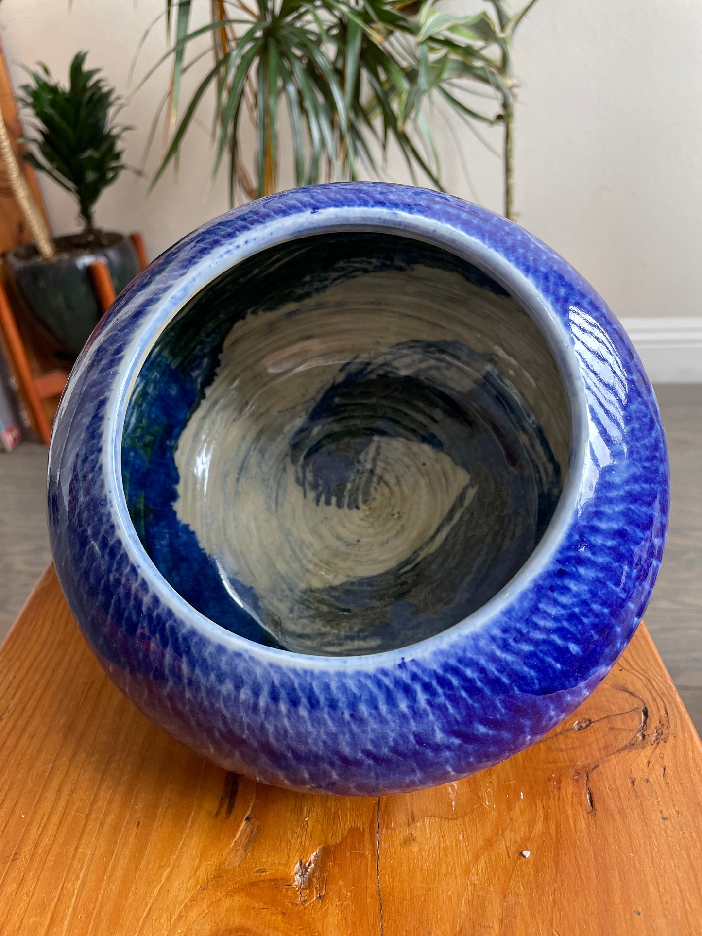 Porcelain bowl